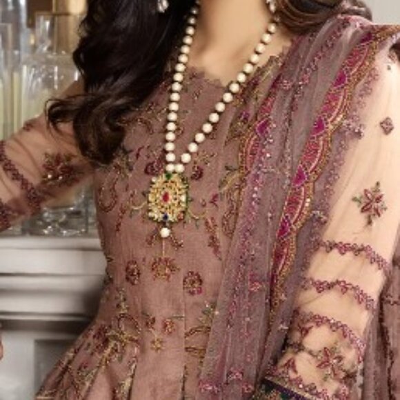 A-line Pantsuit (Traditional Indian outfit; Brand - Alizeh) - Picture 1 of 16